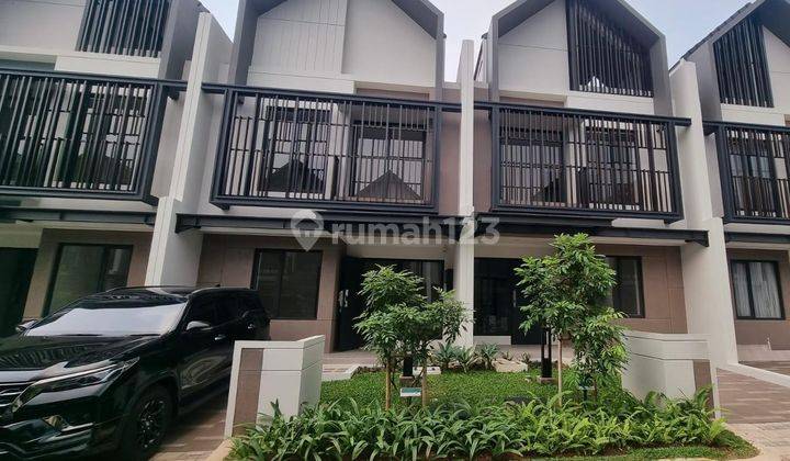 Rumah Cantik Dengan Attic Room Cluster Leonora Summarecon Serpong 1