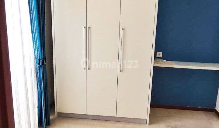 Apartment Royal mediterania Garden 3 Kamar Tidur Jual Cepat Furnished