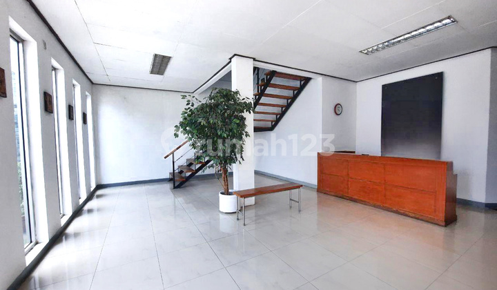For Sale Office Interior House in Ciputat Tangsel, Suitable for Business 2