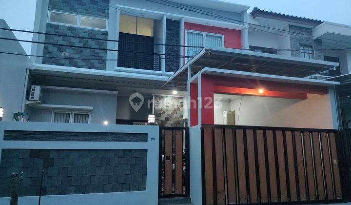 Dijual Rumah 2 Lantai Taman Semanan Indah 1