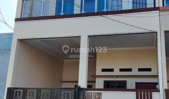 Dijual Rumah 2 Lantai Hadap Barat Daerah Poris Indah 1