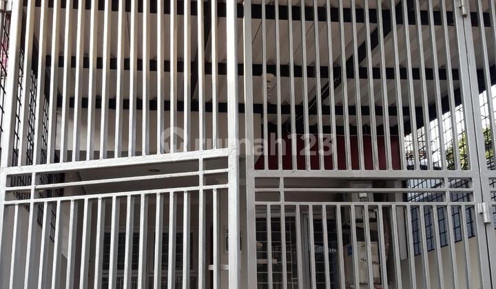 Dijual Cepat & Strategis Rumah Kemayoran Jakarta Pusat 2