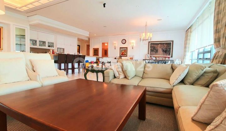 Penthouse Mewah St Moritz Residence Puri Indah Tower Presidential