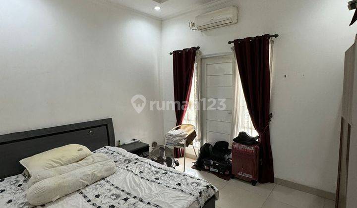 Dijual Rumah Furnished Akses Mudah Daerah Petukangan 2