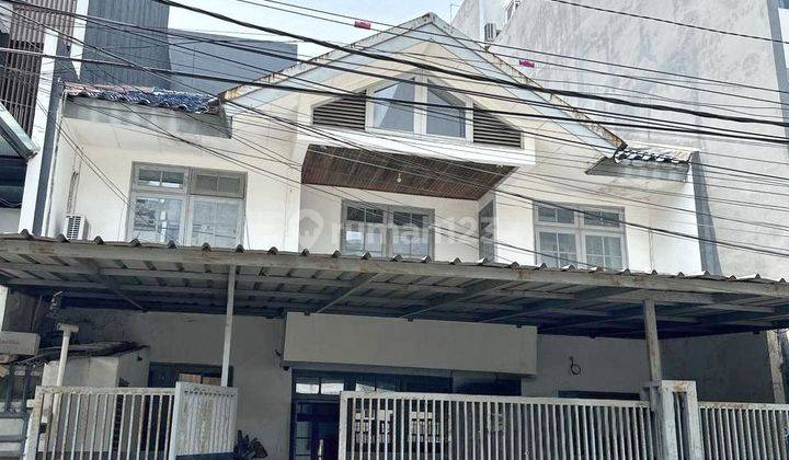 Dijual Rumah Taman Daan Mogot 2 Lantai Hadap Selatan 1