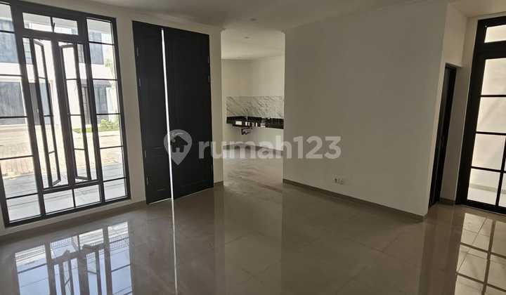 Rumah Baru Modern Qoonahouse Dekat MRT Lebak Bulus 2