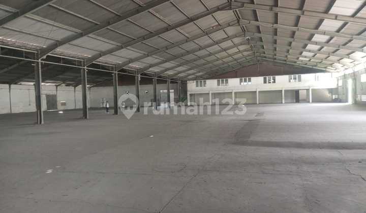 Rarely Available For Rent, Ex-Factory Building in Rungkut Area, Surabaya
