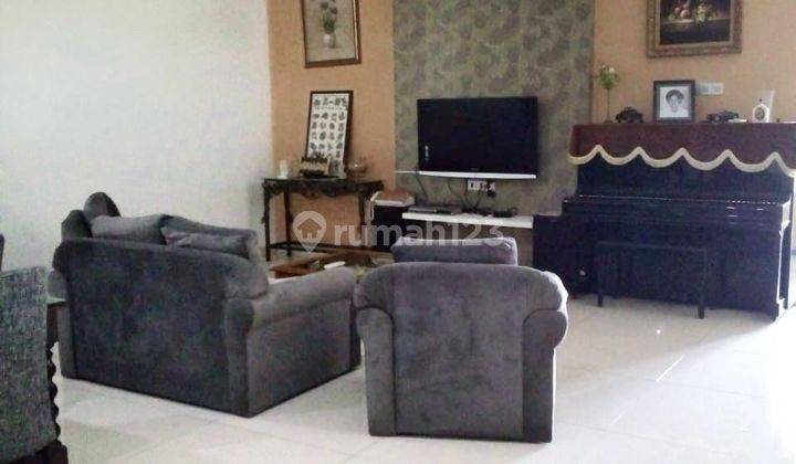 Dijual Rumah Mewah 3 Lantai Taman Aries Kembangan 2