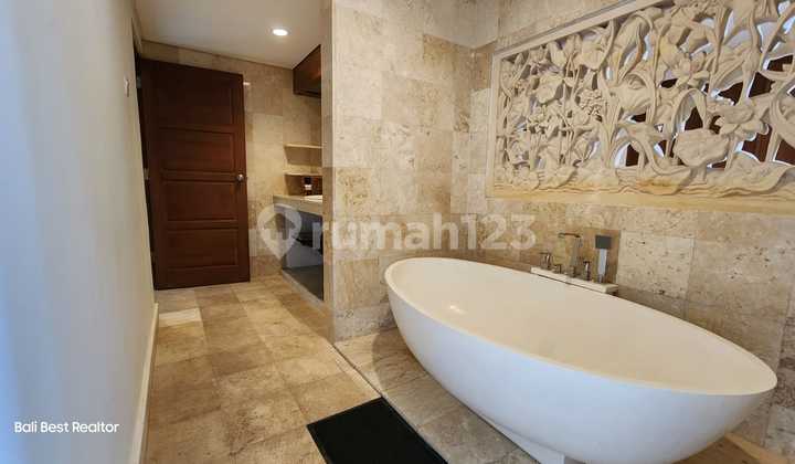 Jual Villa Cantik di Pantai Berawa bali, Homie Greenie 14