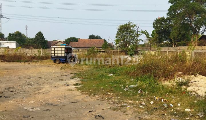 Tanah Luas di Jl Raya Legok Karawaci Tangerang Muraah dekati NJOP