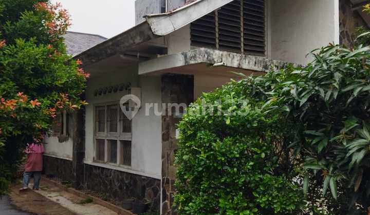Rumah Lama Hitung Tanah Dalam Kompleks di Cilandak Rumah Lama Hitung Tanah Dalam Kompleks di Cilandak
