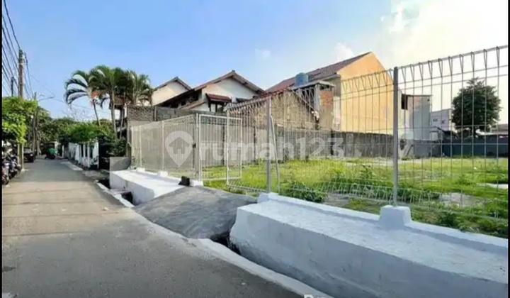 Land for Sale Ready to Build, Suitable for Luxury Boarding Houses in Lebak Bulus