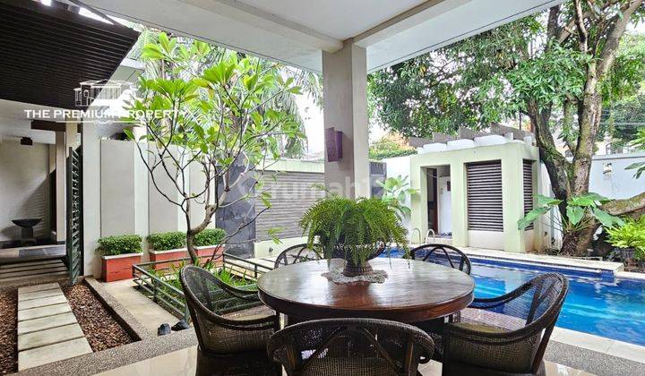Rumah Di Ampera Modern Tropis, Jakarta Selatan 907 M2 Serasa Bali