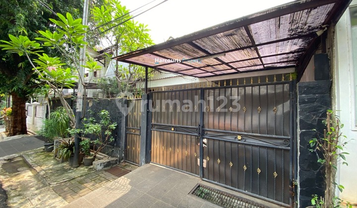 Rumah Kebayoran Baru Area Pakubuwono Asri Tenang Lokasi Favorite