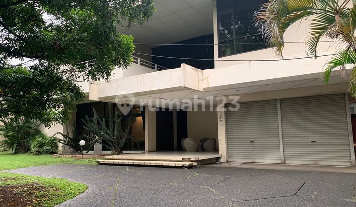 Rumah Selong Kebayoran Baru Patimura Lt. 1.285m2 Kotak Nego Rumah Selong Kebayoran Baru Patimura Lt. 1.285m2 Kotak Nego