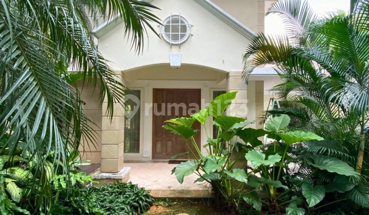 Rent in Kebayoran Baru Elite Area, Selong for Residential or Quiet Office 2