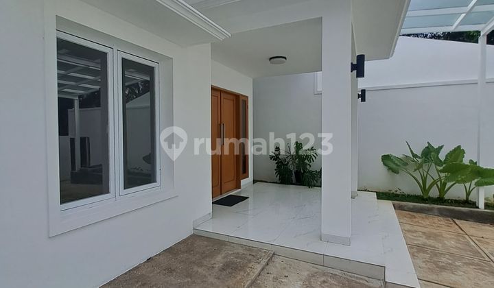 Rumah Kebayoran Baru Lt.325m2 Asri Tenang Hanya 10 Menit ke Scbd 2