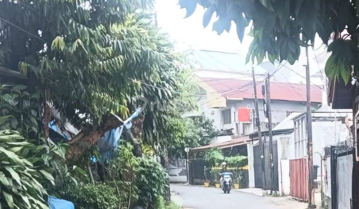 rumah kebayoran baru dekat scbd jalan 2 mobil cocok kos hunian 2