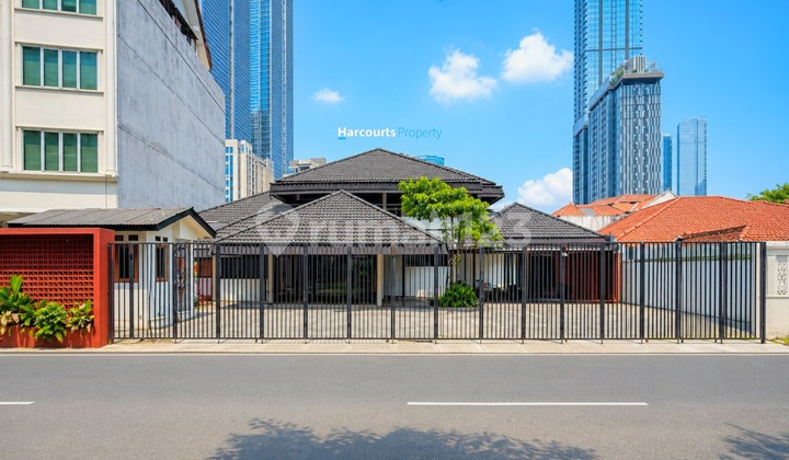 Disewakan Ruang Usaha Strategis Dekat Thamrin Disewakan Ruang Usaha Strategis Dekat Thamrin