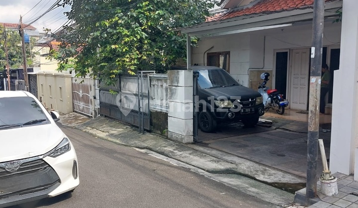 Rumah Kebayoran Baru Lt.415 M2 Dijual Murah 47 Jt An / M2 Dekat MRT Cocok Kos Elite