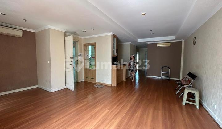 Apartemen Moi Gading Resort Residence 2 BR Semi Furnished Bagus Di Kelapa Gading