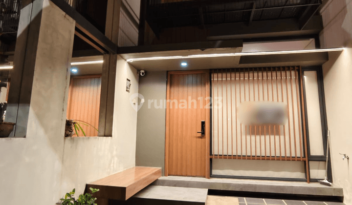 Disewakan Rumah 2,5 Lantai Cluster Fleekhauz di Bsd City 1