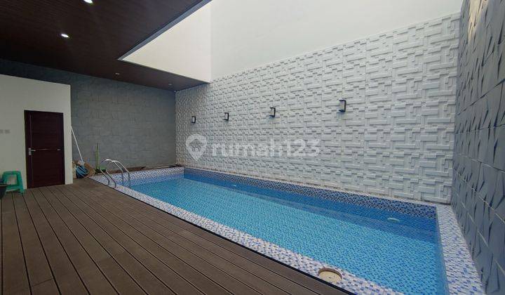 Dijual Rumah Mewah 3 Lantai Serenade Lagoon Pik Jakarta Utara 1