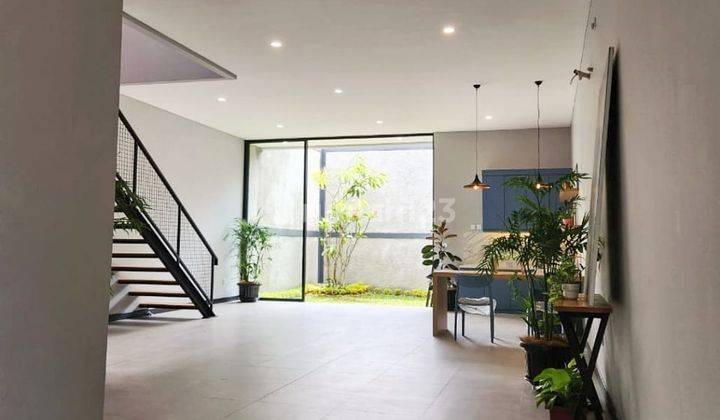 Dijual Rumah Baru 2 Lt Modern Industrial Design di Giriloka Bsd 2