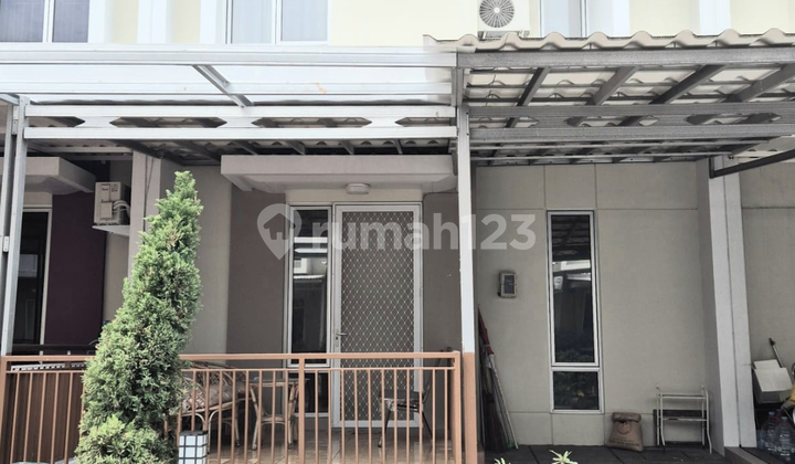 Rumah 2 Lantai di Boston Village Gading Serpong, Tangerang