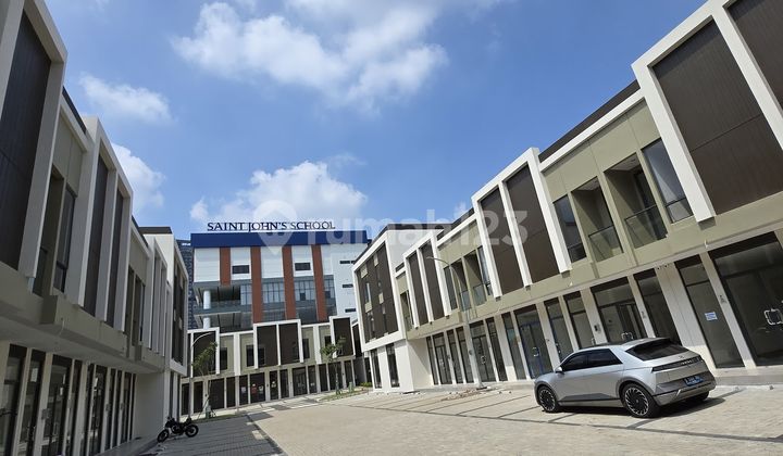 Disewa Ruko Verona 2 Lantai Type SOHO Di Gading Serpong Disewa Ruko Verona 2 Lantai Type SOHO Di Gading Serpong