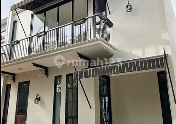 Rumah Mewah 2 Lantai Furnished di Foresta Cluster Albera Bsd City