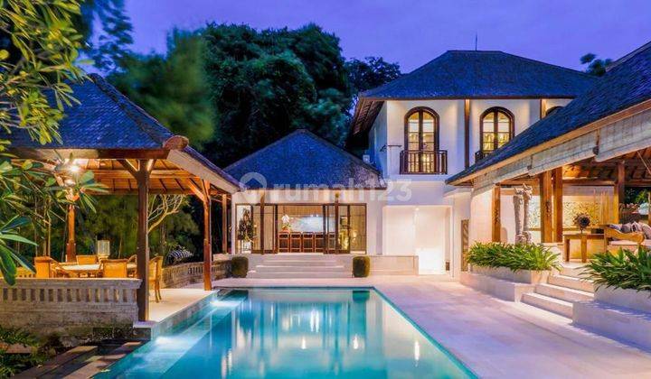 Luxurious Modern Classic Villa In Batu Mejan Canggu 2