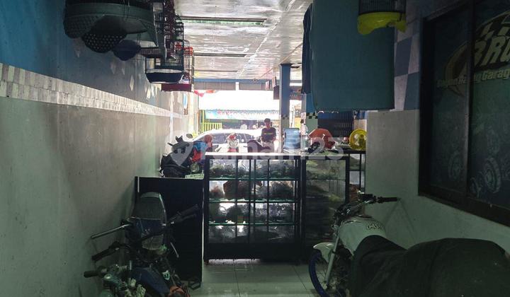 FOR SALE 3-STORY STRATEGIC SHOPHOUSE ON RAYA MANUKAN SURABAYA MA 403 2