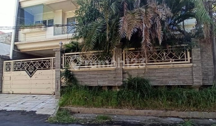 Disewakan Rumah Hook Strategis di Dharmahusada Surabaya Kota Bw 289