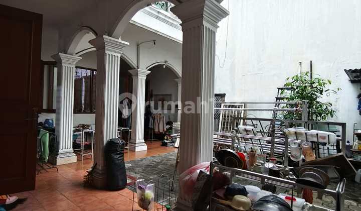 For Sale Strategic House Center of Surabaya Ma 428 2