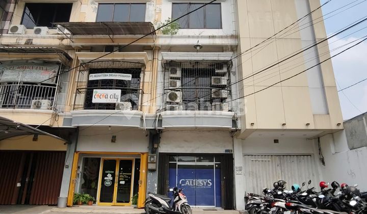 FOR RENT 4-STORY SHOPHOUSE READY FOR USE ON JEMURSARI MAIN ROAD KG 57