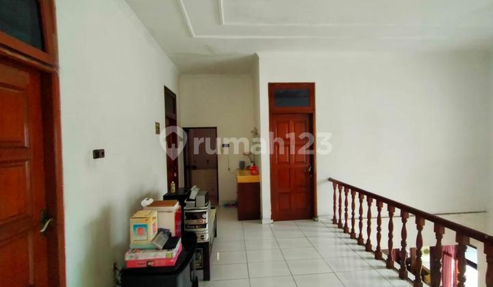 DIJUAL RUMAH ROW JALAN KEMBAR DI SUTOREJO SURABAYA KOTA MA 414 2