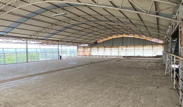 FOR SALE STRATEGIC COMMERCIAL BUILDING IN SEGORO MADU GRESIK CITY FD 252 FOR SALE STRATEGIC COMMERCIAL BUILDING IN SEGORO MADU GRESIK CITY FD 252