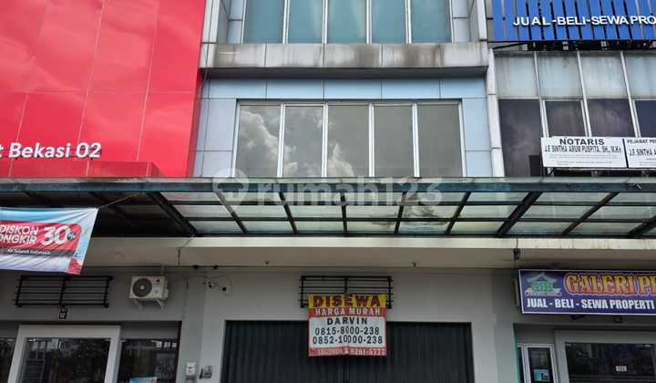 4-Storey Shop House for Rent at Grand Wisata Bekasi Boulevard - Premium Location, Ideal for Business & Office, Price 140 Million/Year 4-Storey Shop House for Rent at Grand Wisata Bekasi Boulevard - Premium Location, Ideal for Business & Office, Price 140 Million/Year