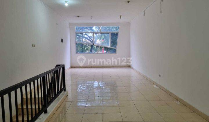 Disewakan Ruko Lokasi Cocok Untuk Usaha kantor Di Grand Wisata Bekasi 4
