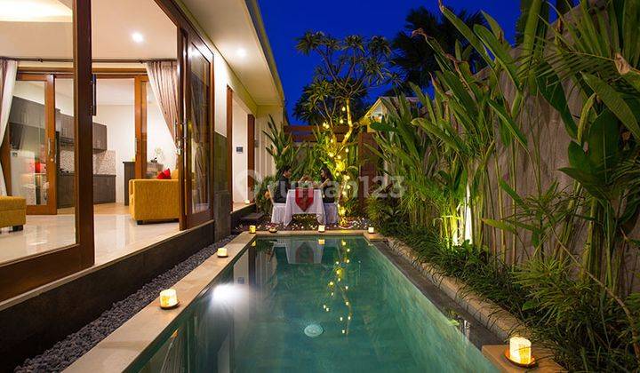 14 Private Luxury Villas embellished with minimalist tropical gardens in Great Location Gianyar 2