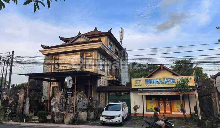 House Shop Freehold Batu Bulan Bali House Shop Freehold Batu Bulan Bali