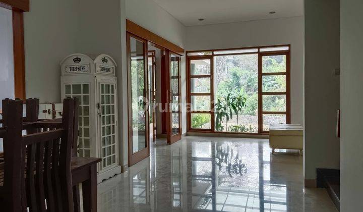 Rumah 2 Lantai, Bagus Mewah, di Komplek Pondok Hijau, Bandung 2