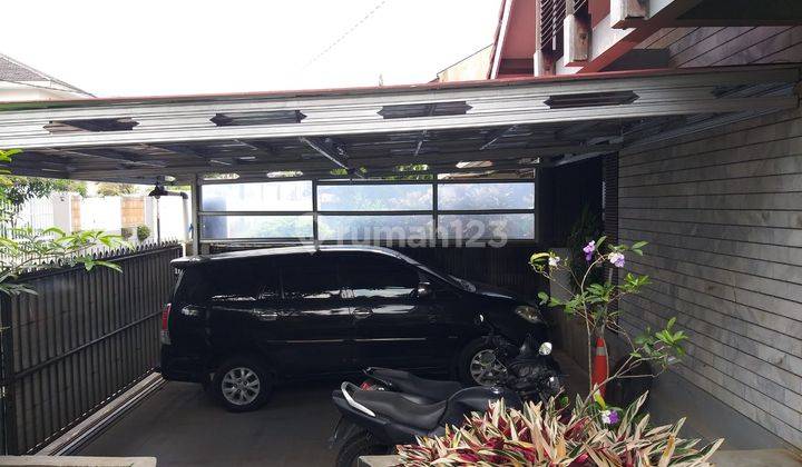 Dijual Rumah 2 Lantai Sudah SHM di Pasteur, Bandung 2