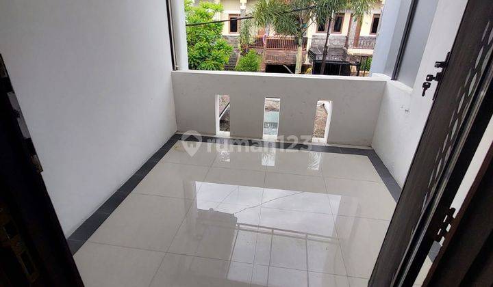 Rumah 2 Lantai di Komplek Pondok Hijau Bandung Barat 2