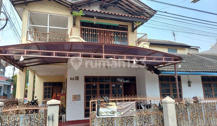 Dijual Rumah 2 Lantai di Bandung Lokasi Strategis 2