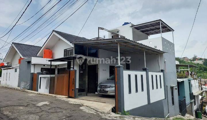 Rumah di Padasuka Estate Bandung Dekat Saung Udjo, Posisi Hook  1