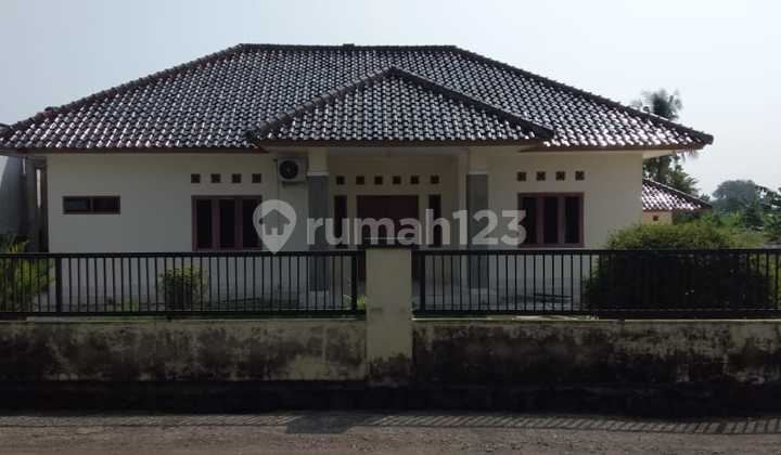Dijual Rumah Mewah di Subang Lokasi Strategis 1