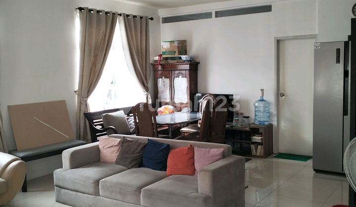 Jual Town House Taman Paris Huk Full Furnish Rapi Siap Huni 2