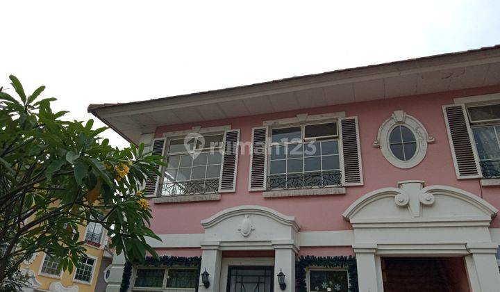 Dijual Town house Taman Paris HUK Lantai atas 15